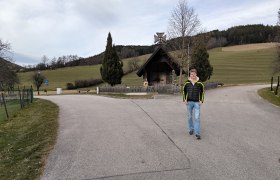 Praktikant am Schritte Sammeln, © Simon Prix Praktikant am Schritte Sammeln, © Simon Prix