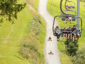 Mit dem Sessellift auf die M&ouml;nichkirchner Schwaig, &copy; Erlebnisalm M&ouml;nichkirchen